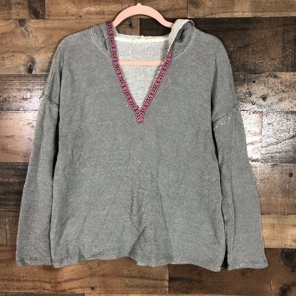 Hem & thread hoodie - Picture 3 of 8